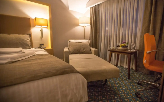 Blue Sea Hotel