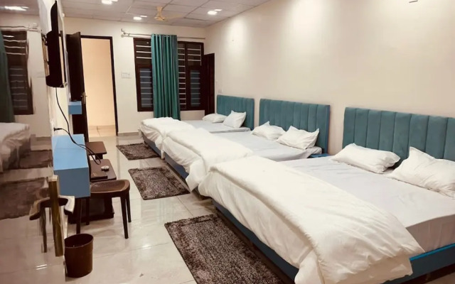 Goroomgo Bhanu Palace Rudraprayag