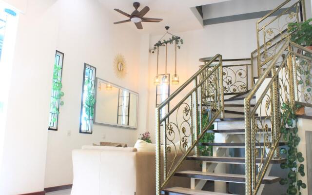 Kapit Hotel