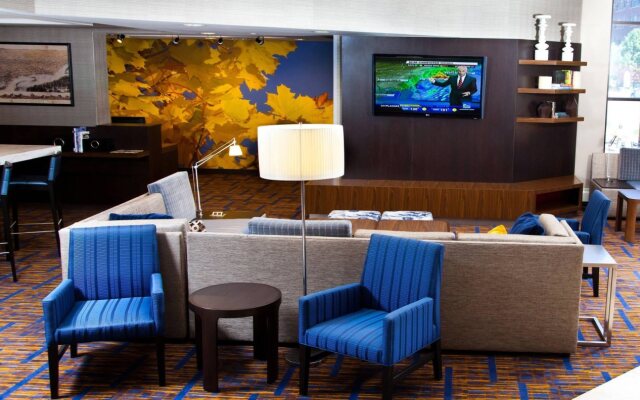 Courtyard by Marriott La Crosse