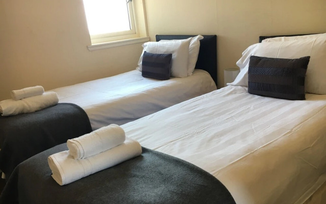 Glasgow Ibrox Apartment