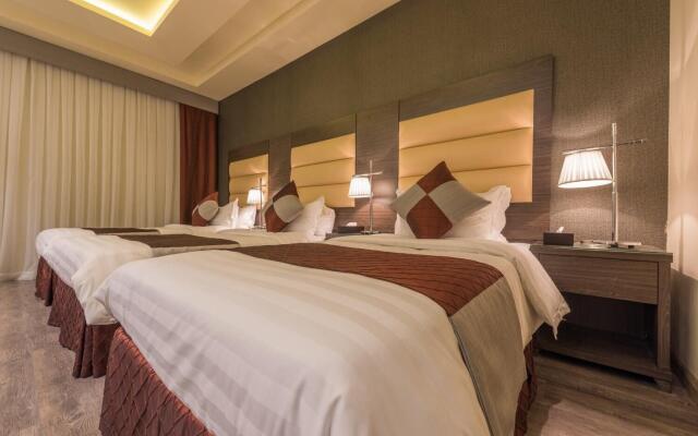 X Platinum Hotel
