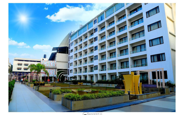 Mirasol Water Park & Resort