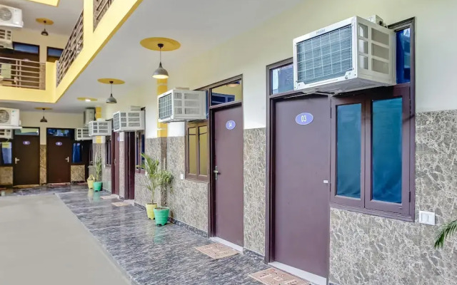 Delightful Studio Chhatarpur by OYO Rooms