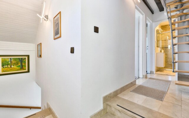Nice Home in Donji Zvecaj With 3 Bedrooms, Wifi and Outdoor Swimming Pool