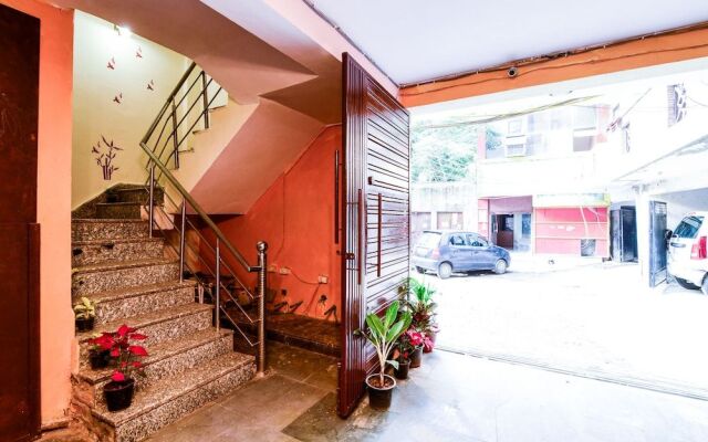 OYO 24298 KP Hotel