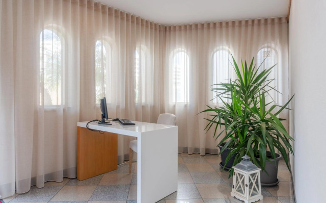 The Navigator - Solaqua