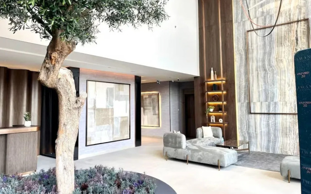 Spacious 2BR in Oxford 212 by Bespoke