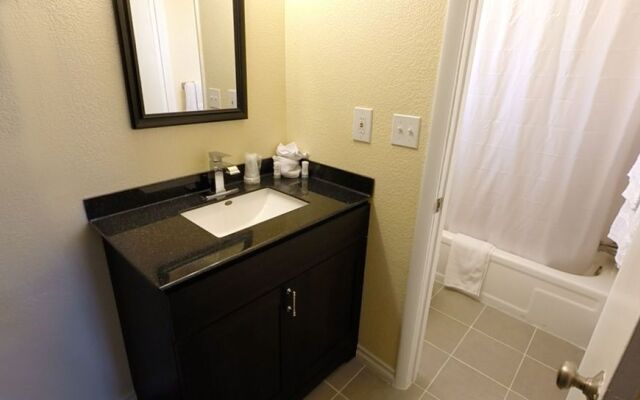 1st Interstate Motel