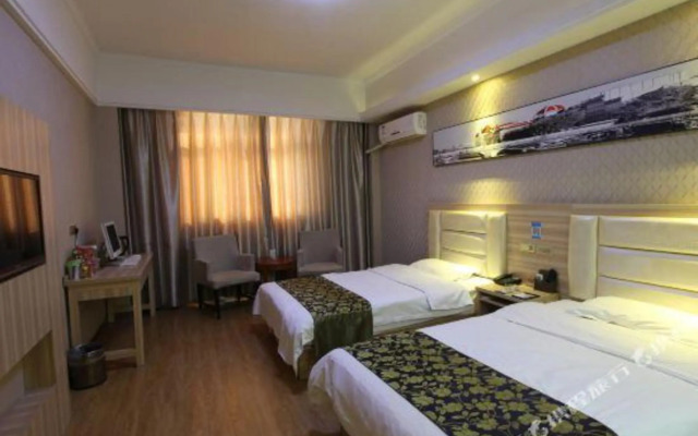 Starway Hotel (Jiaozuo Bo'ai Branch)