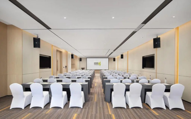 HOME2 SUITES BY HILTON Naning