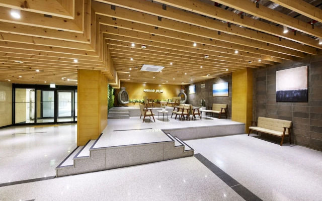 Bridge residence hotel