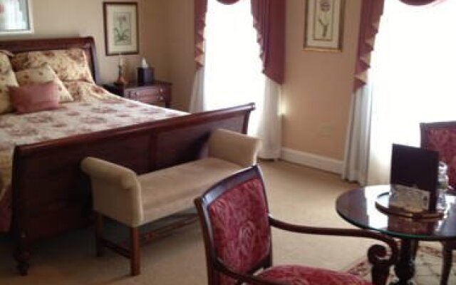 The Doylestown Inn