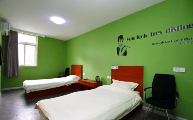 Meet You Hostel
