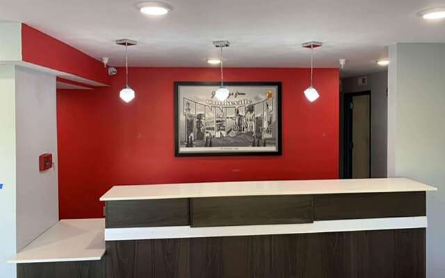 Super 8 by Wyndham Cookeville