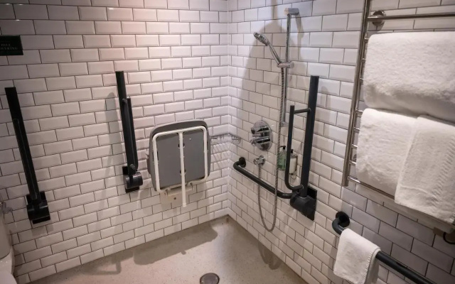 The Ely Hotel by Chef and Brewer Collection