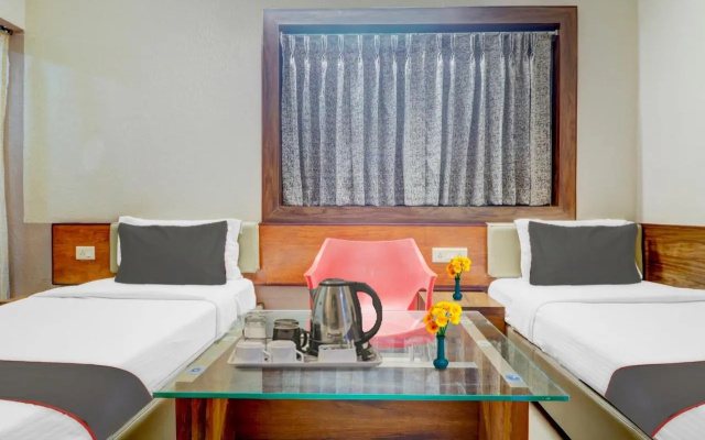 Hotel Green Nest Suites