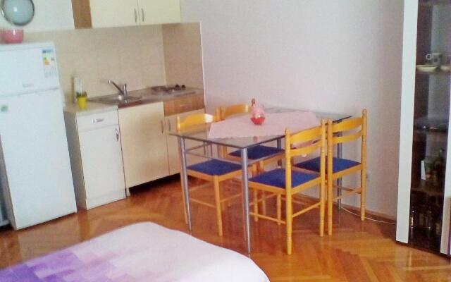 Apartments Ana