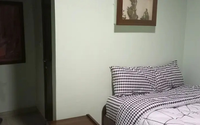 Charming 2-bed House in Kigali