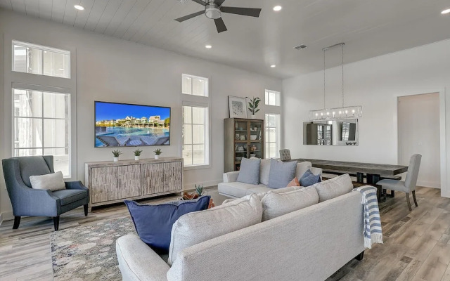 The Great White 306 DAR