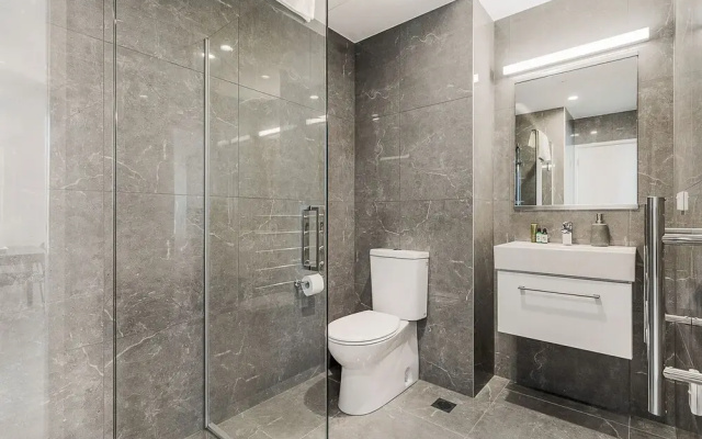Ehome - 2 Bedroom Apartment on Airedale
