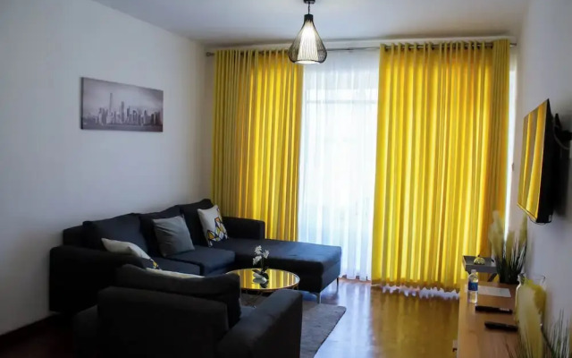 Remarkable 2-bed Apartment in Harare
