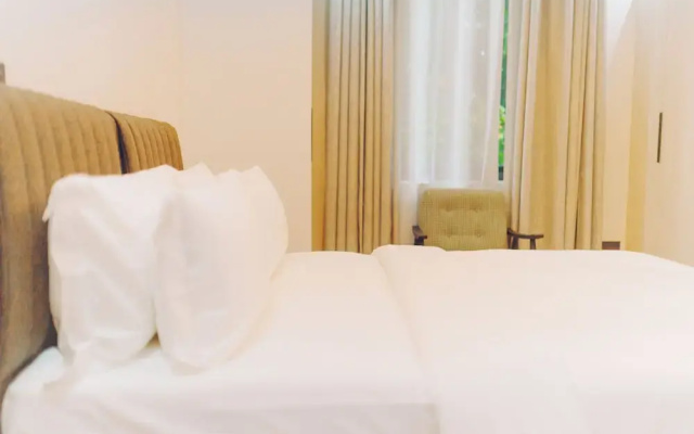 Elysium Suites & Apartments