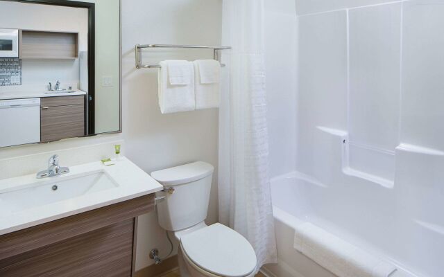 WoodSpring Suites Seattle Everett