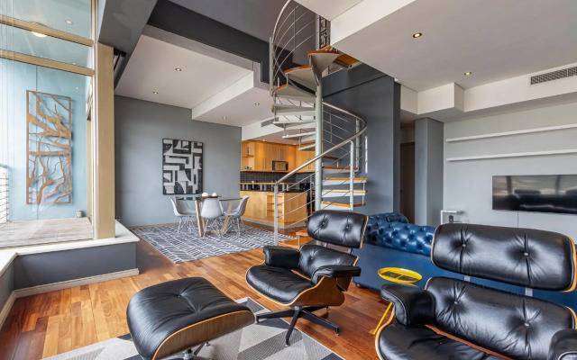 Penthouse Suite at Cartwrights Corner