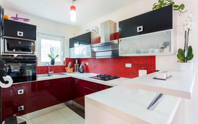 Holiday House Klaric