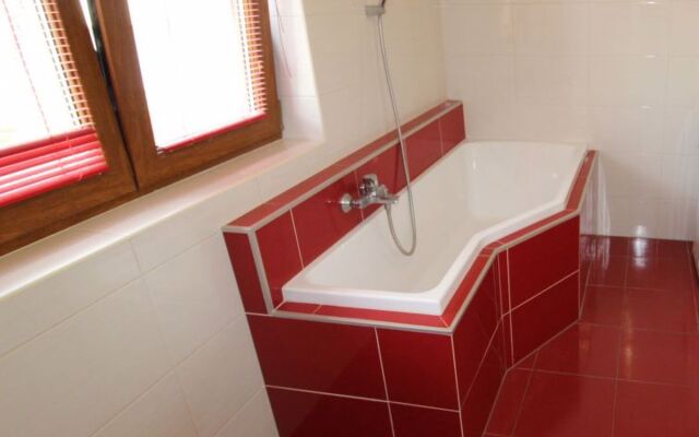 House Dehtáře Dehtáře