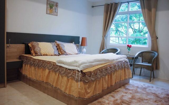 Narong Ek Residence View & Pool Villa