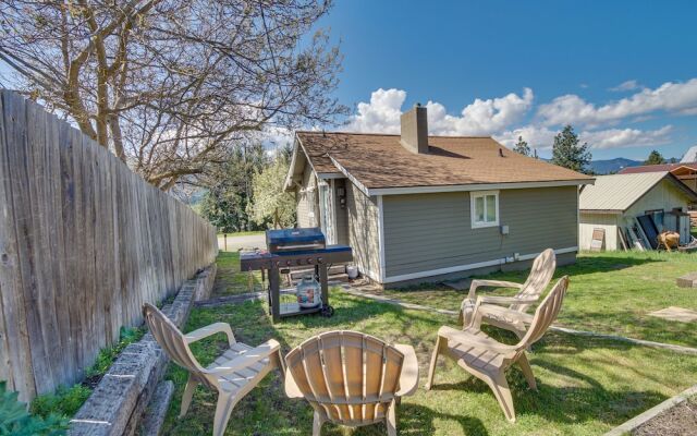 Cle Elum Vacation Rental - Walk Downtown!