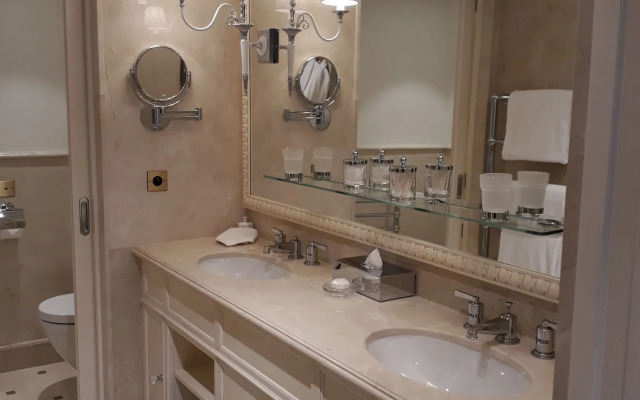 Hôtel Splendide Royal Paris - Relais & Châteaux