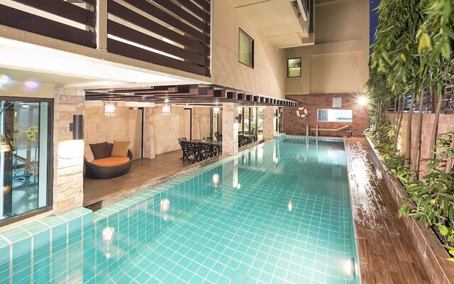 Aspen Suites Sukhumvit 2 (Sha)