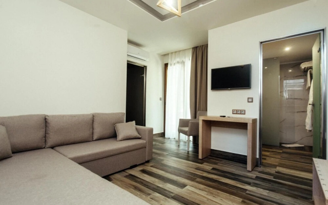 Psili Ammos Seaside Luxury Rooms