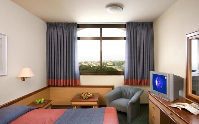 Dan Gardens Ashkelon Hotel