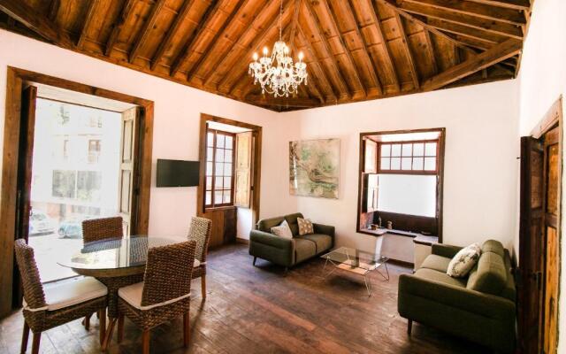 Casa 1820 by Rural La Palma