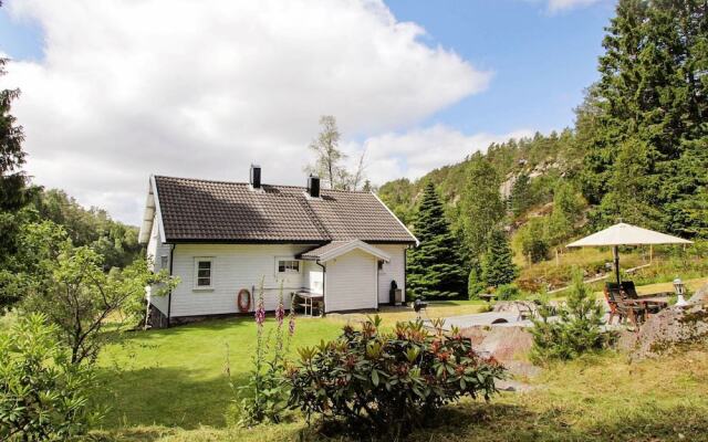 8 Person Holiday Home in Kvås