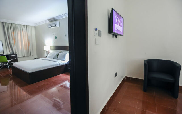 Tranquil Mews Hotel
