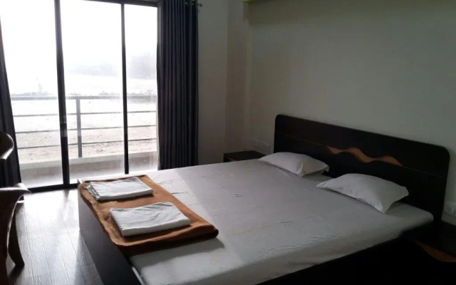 Blue Heaven Beach Resort – Guest Rooms – Tarkarli