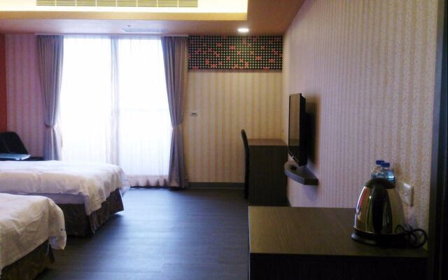 Crystal Hotel