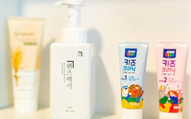 Yeosu Hi Mom Kids Family Pension Black