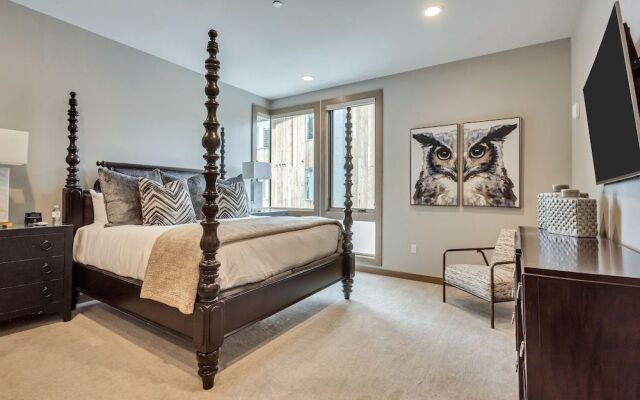 Platinum Two Bedroom 2 Apartment Hotel by RedAwning