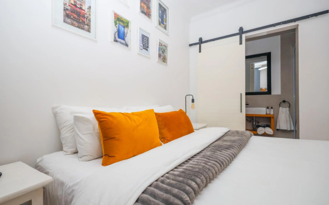 The Blue Door Guesthouse