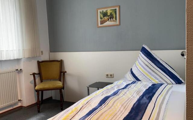 Hotel - Pension - Weller