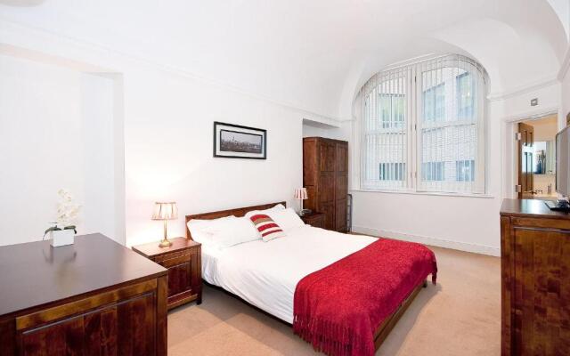 Apartment 2, 48 Bishopsgate by City Living London