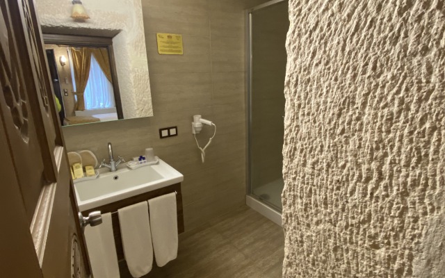 Burcu Kaya Hotel
