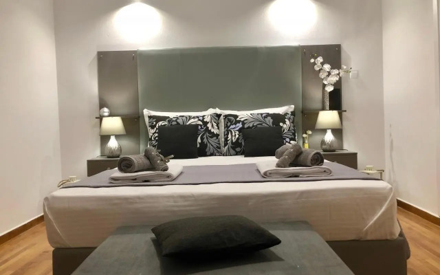 Athenaeum Acropolis Residence 1min to Museum