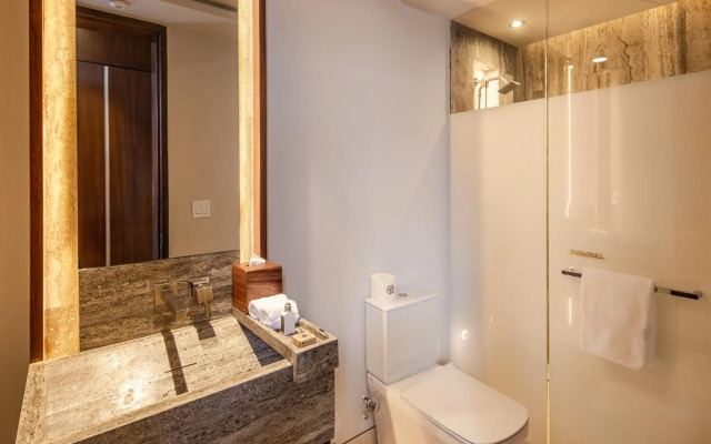 The Club at Solaz, Luxury Villas